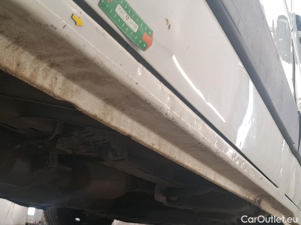  Renault  Master  III Fourgon L2H2 3 5 Grand Confort dCi 130CV BVM6 E6 #31