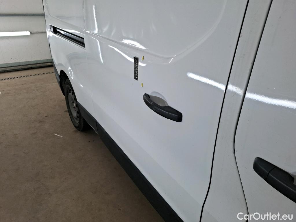  Renault  Trafic  III Fourgon L2H1 1200 Confort 1.6 dCi 120CV BVM6 E6 #39