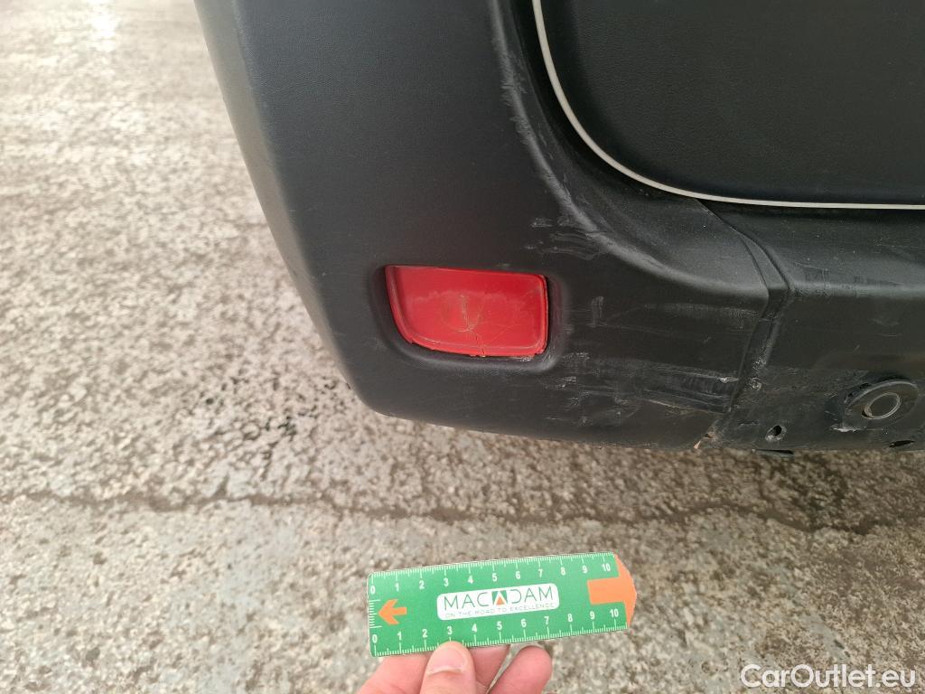  Renault  Master  III Fourgon L2H2 3 5 Grand Confort dCi 130CV BVM6 E6 #112