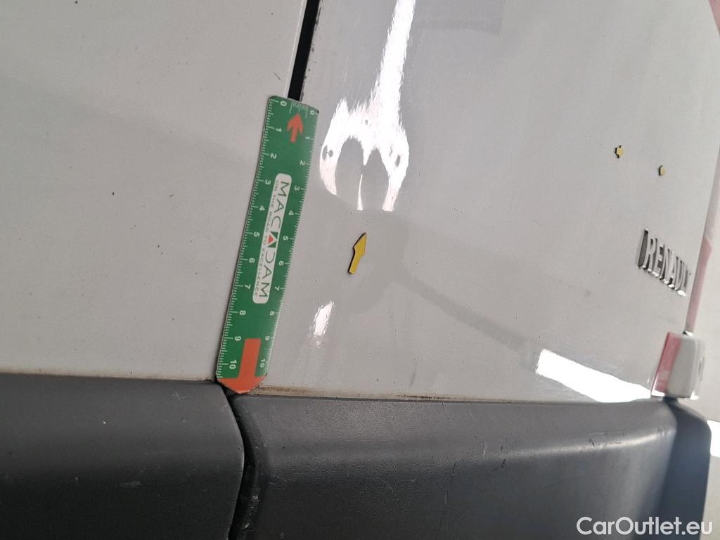  Renault  Master  III Fourgon L2H2 3 5 Grand Confort dCi 130CV BVM6 E6 #43