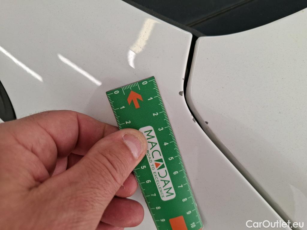  Peugeot  208  Affaire Premium Pack 1.5 HDi 100CV BVM5 E6dT #42