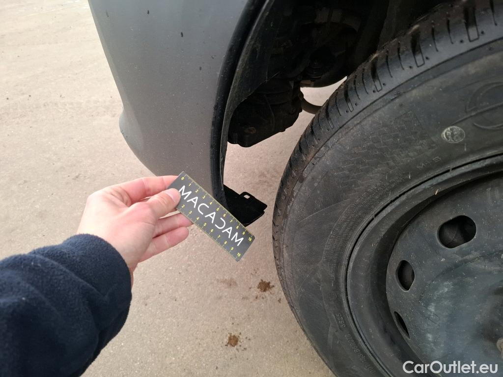  Renault  Trafic  III Fourgon L2H1 1200 Confort 1.6 dCi 120CV BVM6 E6 #74