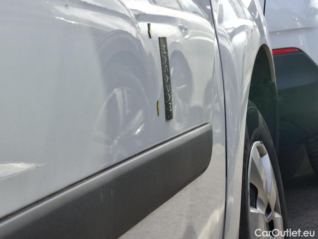  Renault  Kangoo  II Express Grand Confort (L1) 1.5 dCi 80CV BVM6 E6dT #25