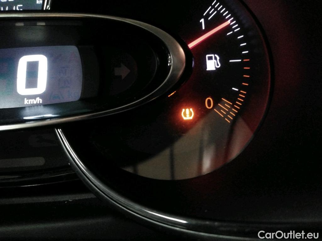  Renault  Clio  IV Air MediaNav 1.5 dCi 90CV BVM5 E6 #33