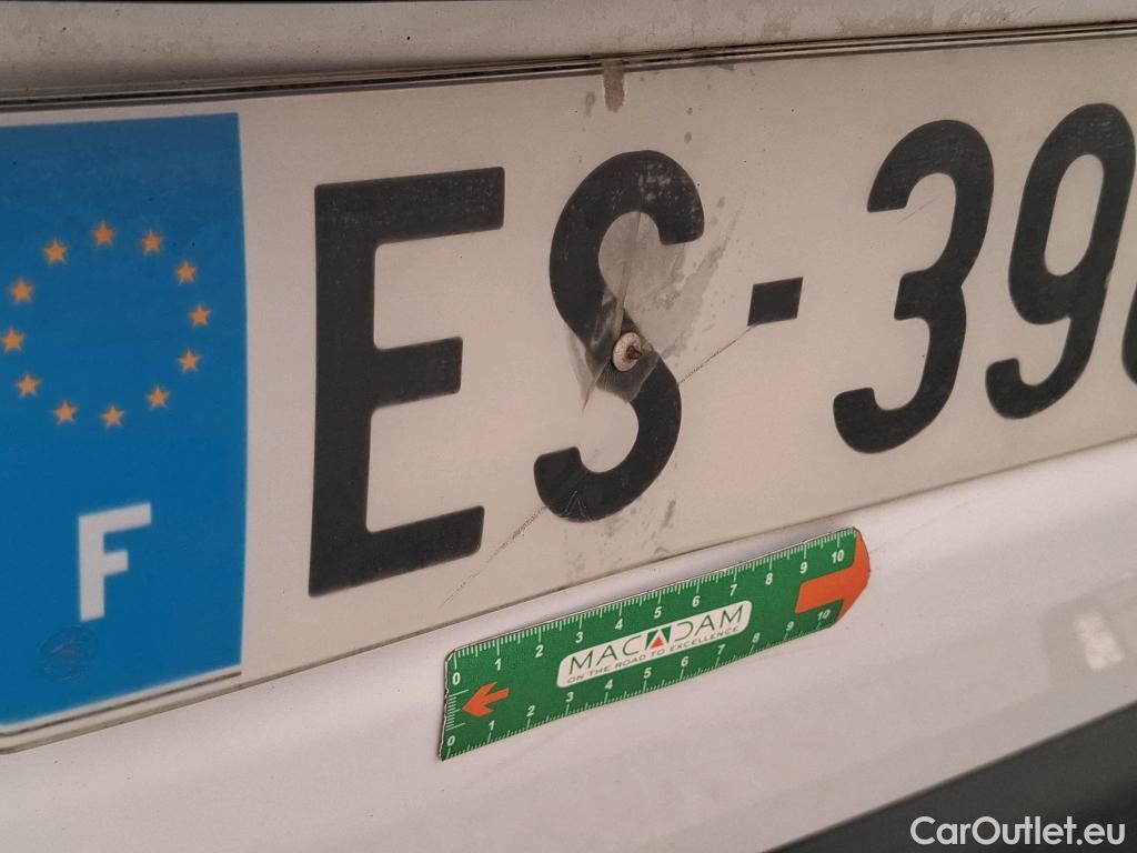  Renault  Master  III Fourgon L2H2 3 5 Grand Confort dCi 130CV BVM6 E6 #124