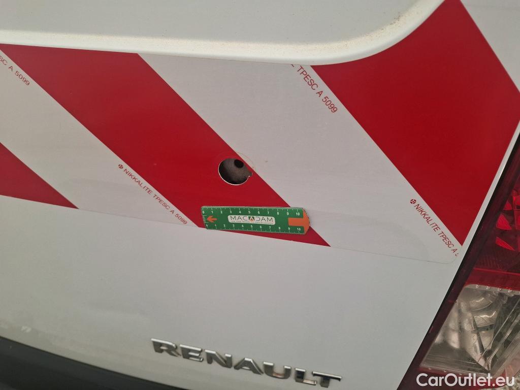  Renault  Master  III Fourgon L2H2 3 5 Grand Confort dCi 130CV BVM6 E6 #106