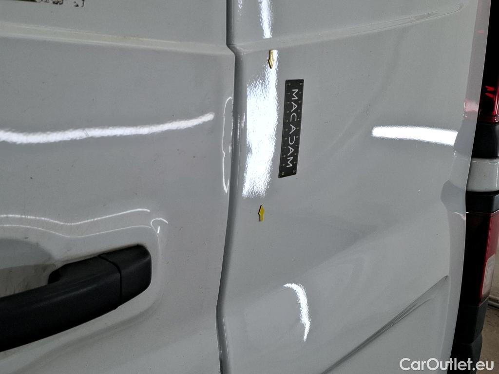  Renault  Trafic  III Fourgon L2H1 1200 Confort 1.6 dCi 120CV BVM6 E6 #46