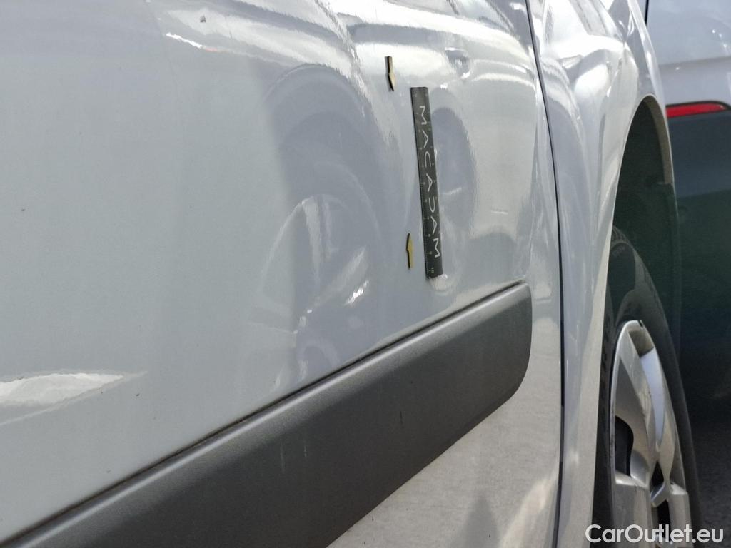  Renault  Kangoo  II Express Grand Confort (L1) 1.5 dCi 80CV BVM6 E6dT #23