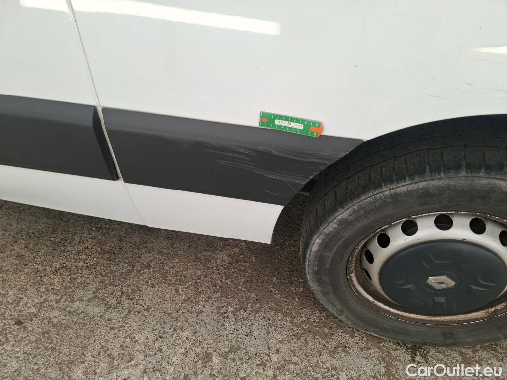  Renault  Master  III Fourgon L2H2 3 5 Grand Confort dCi 130CV BVM6 E6 #136