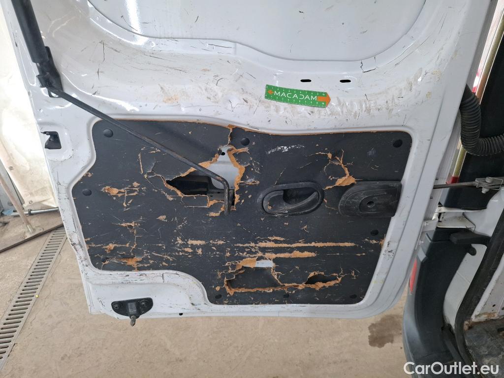  Renault  Kangoo RENAULT  Express / 2013 / 4P / Fourgonnette Gd Volume Gd Confort - Blue dCi 95 #33