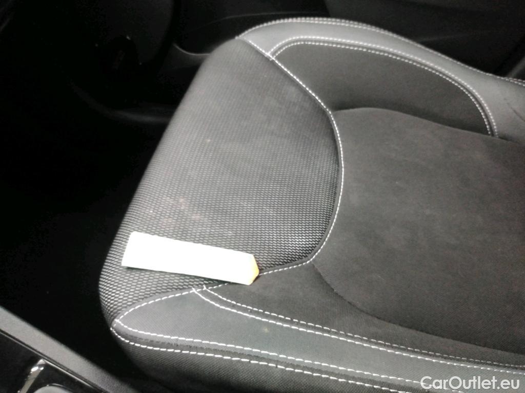  Renault  Clio  IV Air MediaNav 1.5 dCi 90CV BVM5 E6 #31