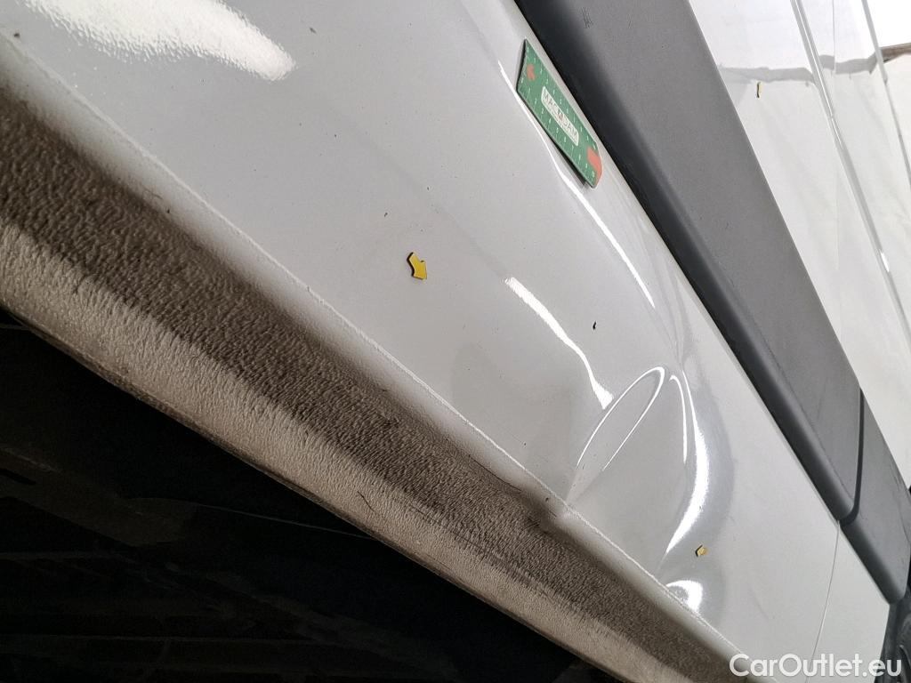  Renault  Master  III Fourgon L2H2 3 5 Grand Confort dCi 130CV BVM6 E6 #2