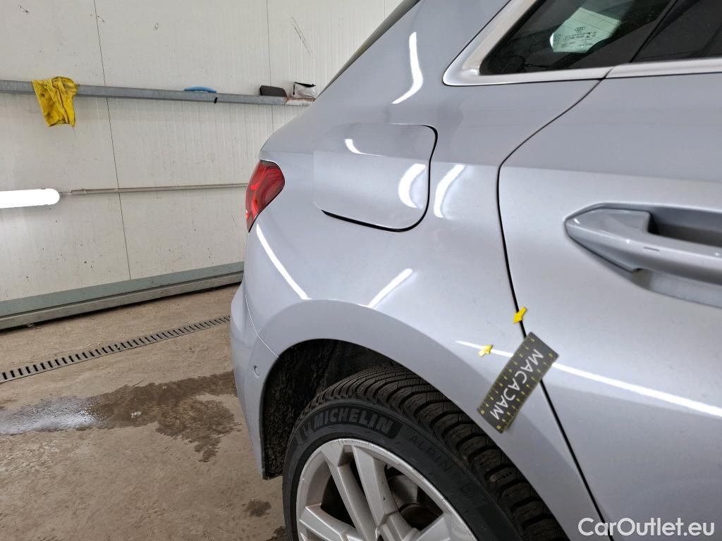  Audi  A3 AUDI  Sportback / 2020 / 5P / Berline 40 TFSI e 204 S Tronic Business Line #59