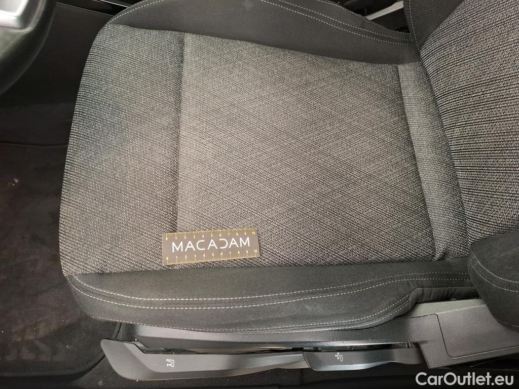  Bmw  X1 BMW  / 2022 / 5P / SUV sDrive18i Business Design DKG7 #9