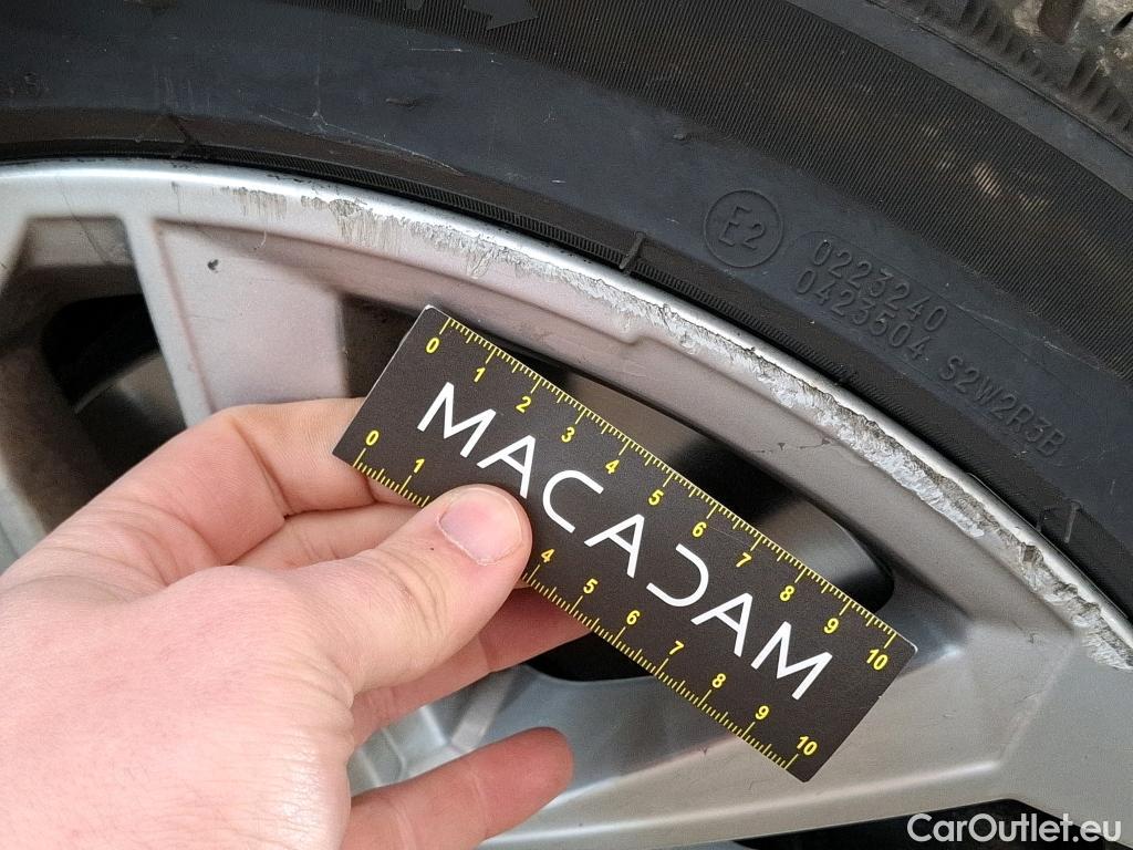  Audi  A3 AUDI  Sportback / 2020 / 5P / Berline 40 TFSI e 204 S Tronic Business Line #38