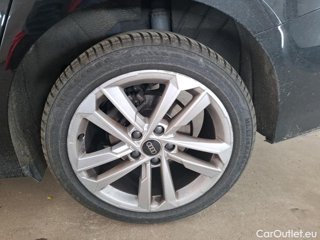  Audi  A3  Berline 30 TDI Business Line 2.0 TDI 115CV BVA7 E6d #2