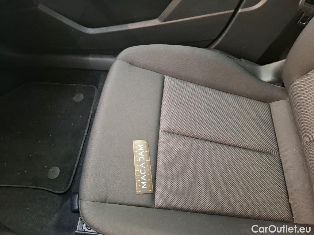  Audi  A3  Berline 30 TDI Business Line 2.0 TDI 115CV BVA7 E6d #17