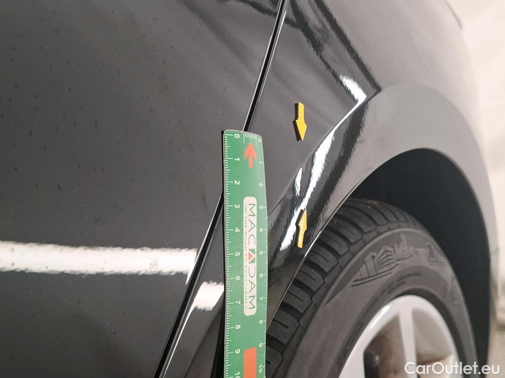  Audi  A4  Avant 35 TDI S Line 2.0 TDI 165CV BVA7 E6d #4