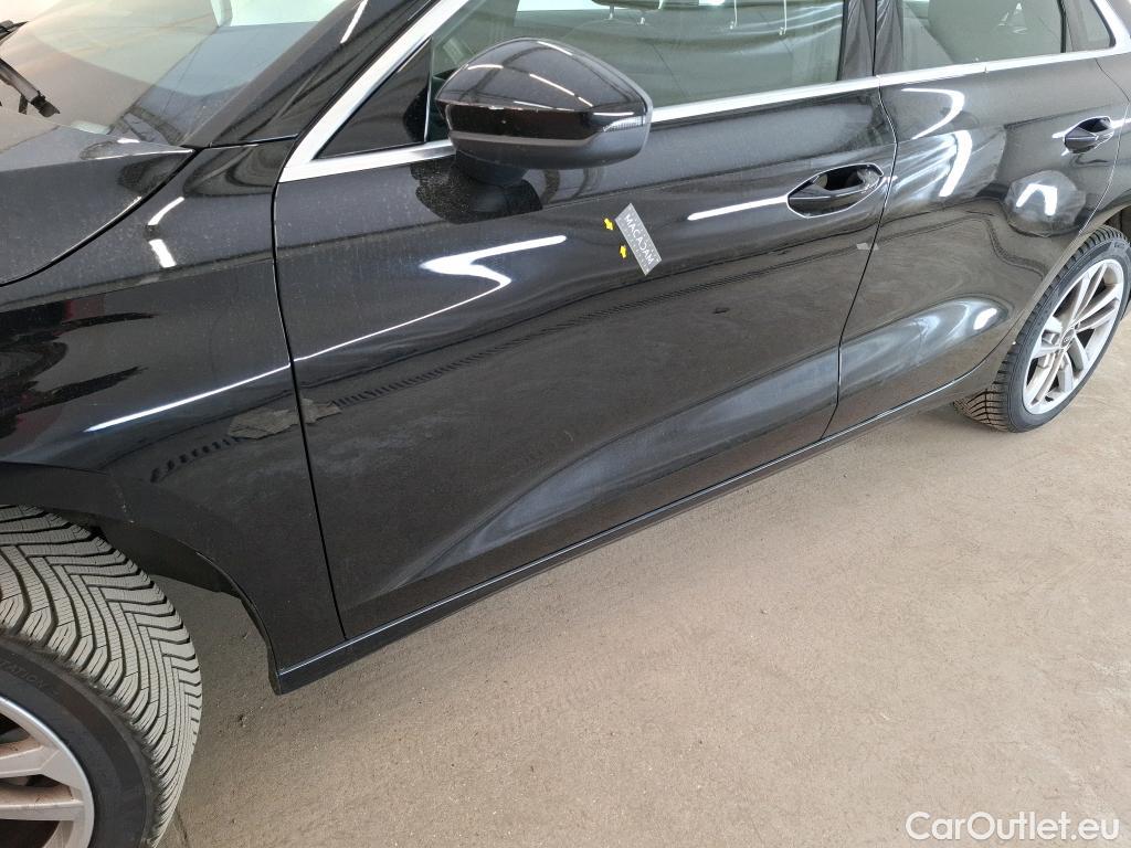  Audi  A3  Berline 30 TDI Business Line 2.0 TDI 115CV BVA7 E6d #1