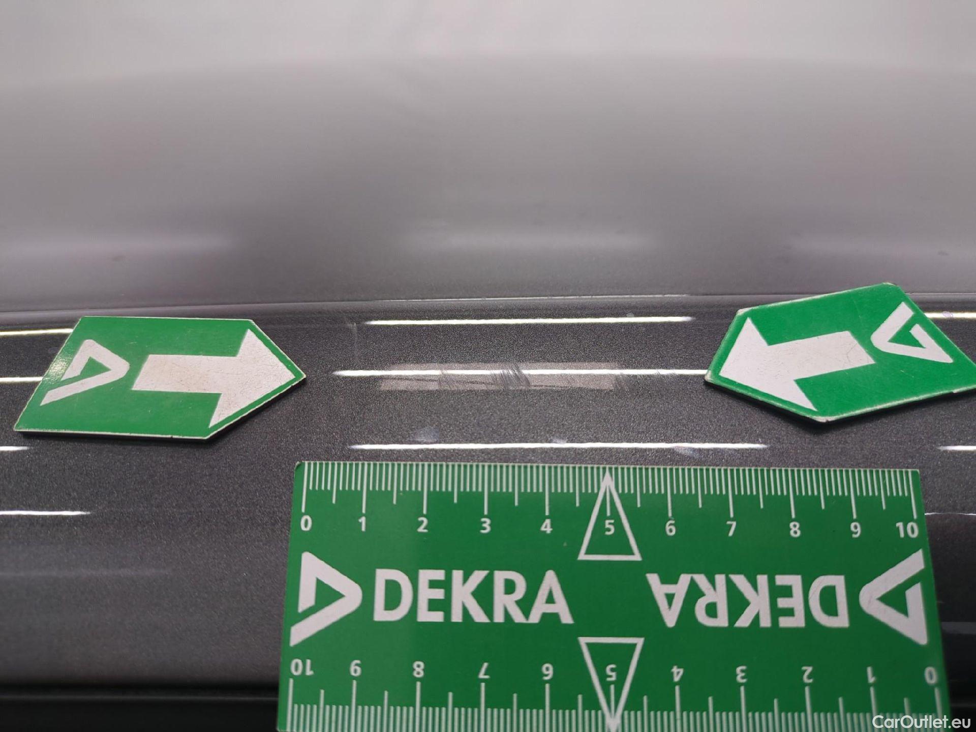  Citroen  C4  Berline Feel 1.2 PureTech 130CV BVA8 E6d #11