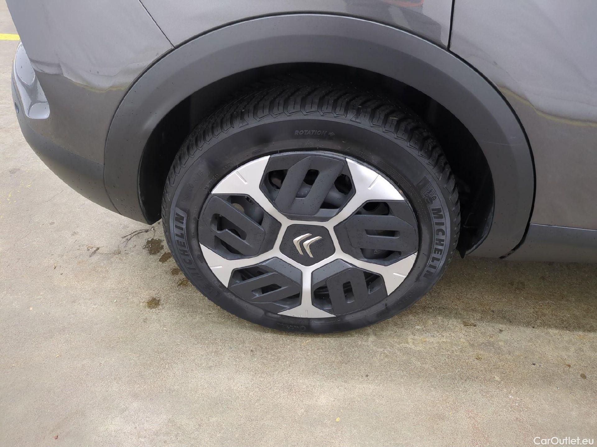  Citroen  C4  Berline Feel 1.2 PureTech 130CV BVA8 E6d #3