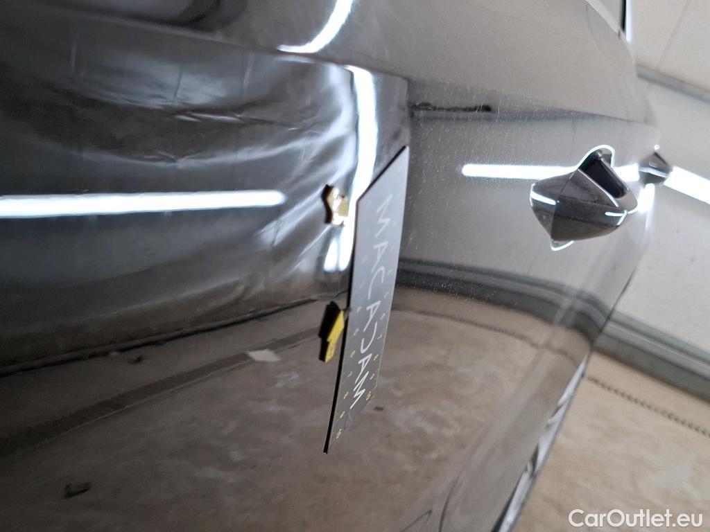  Audi  A3  Berline 30 TDI Business Line 2.0 TDI 115CV BVA7 E6d #2