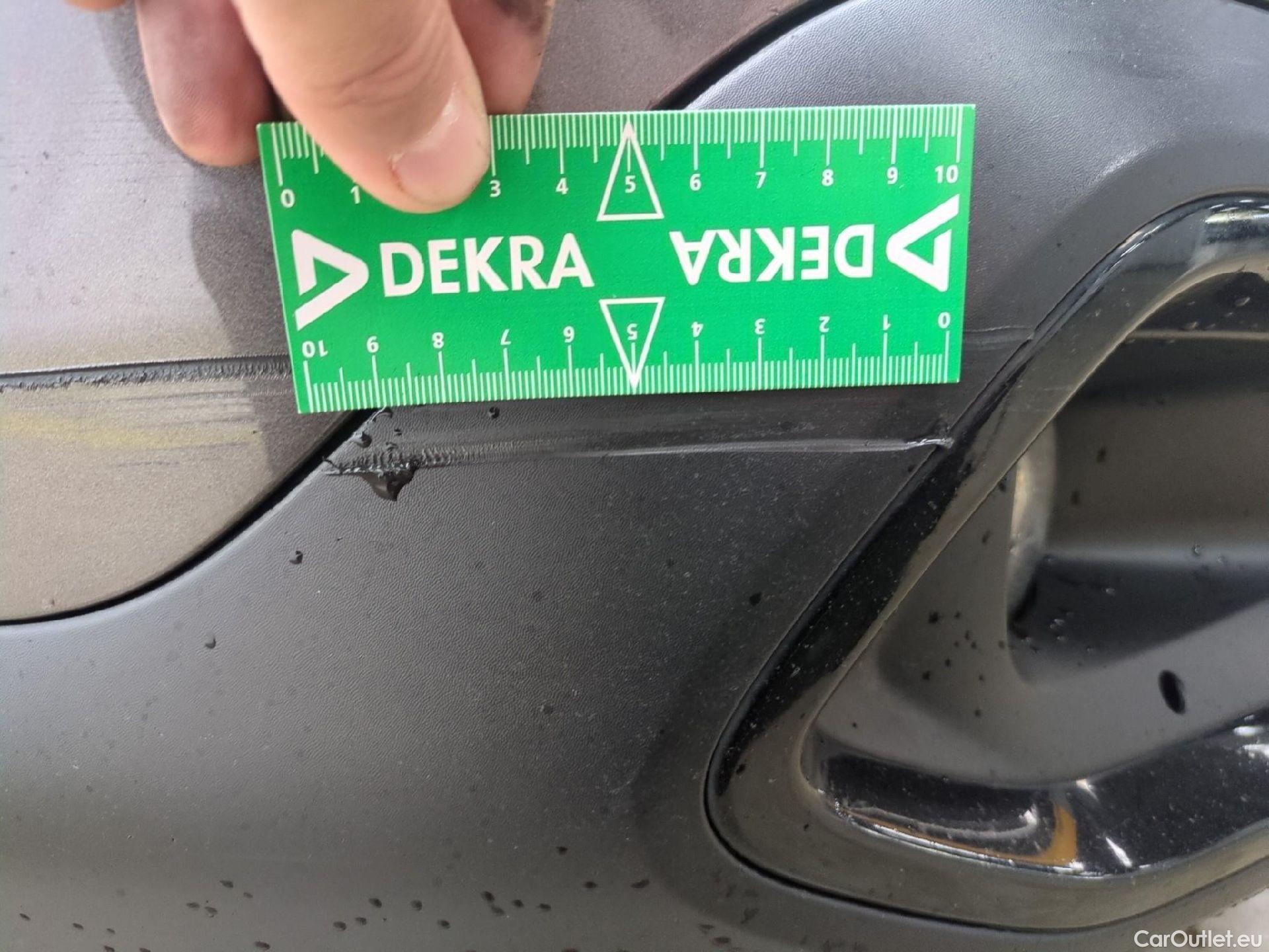  Citroen  C4  Berline Feel 1.2 PureTech 130CV BVA8 E6d #7