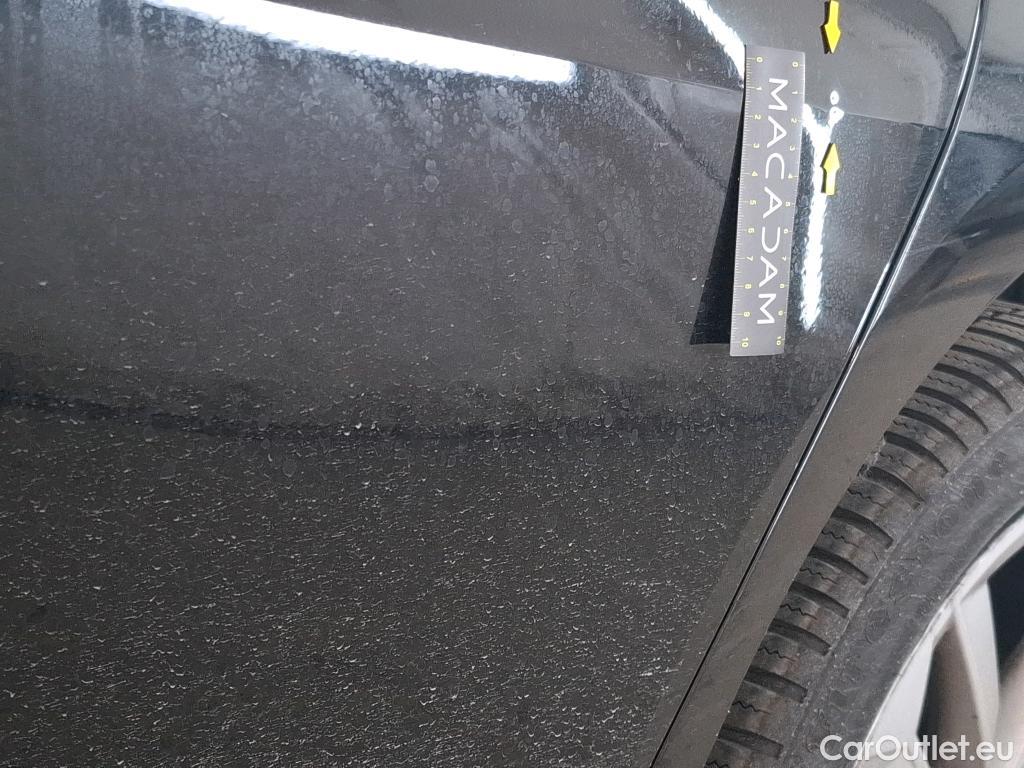  Audi  A3  Berline 30 TDI Business Line 2.0 TDI 115CV BVA7 E6d #11