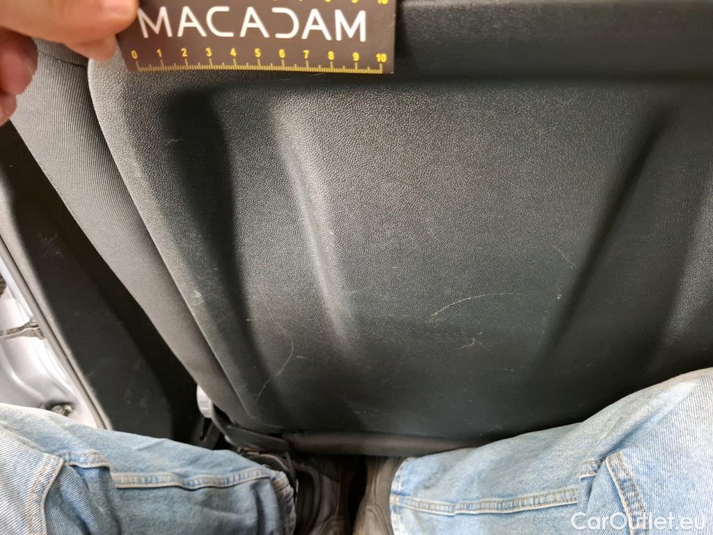  Audi  A3 AUDI  Sportback / 2020 / 5P / Berline 40 TFSI e 204 S Tronic Business Line #25