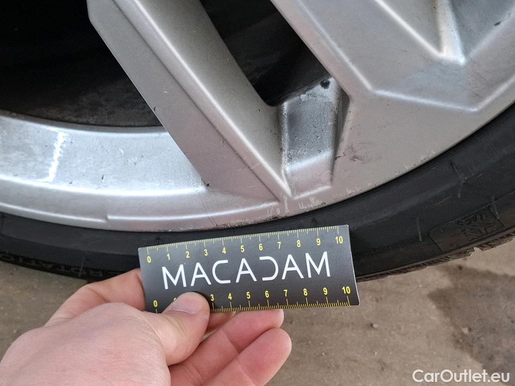  Audi  A3 AUDI  Sportback / 2020 / 5P / Berline 40 TFSI e 204 S Tronic Business Line #39