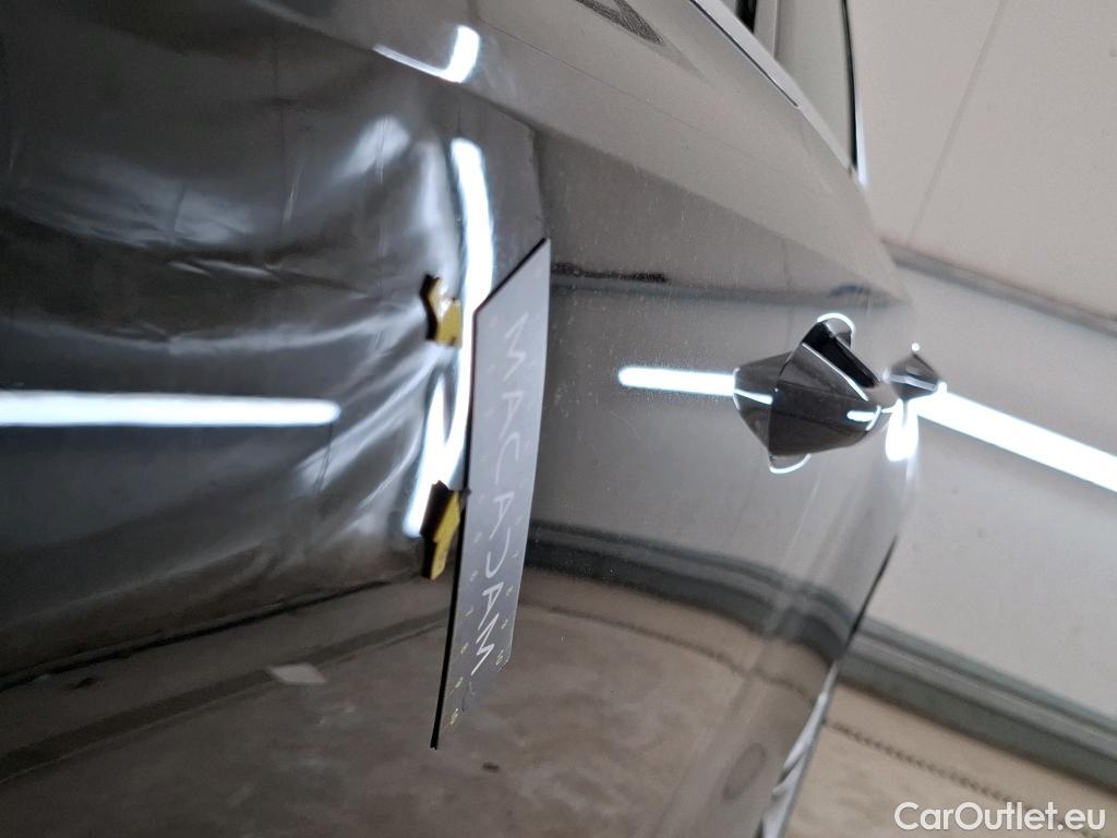  Audi  A3  Berline 30 TDI Business Line 2.0 TDI 115CV BVA7 E6d #3