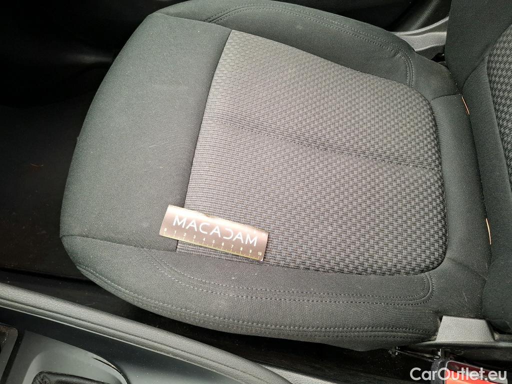  Bmw  X1 BMW  / 2019 / 5P / SUV sDrive16d Business Design (Ex 418J) #13