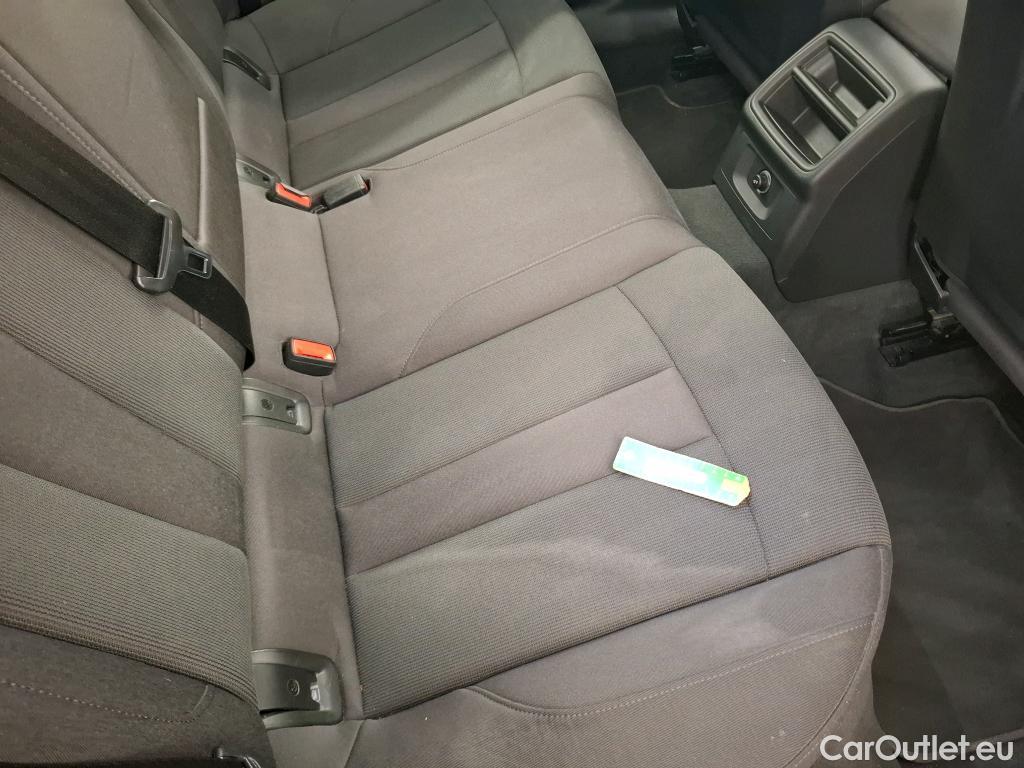  Audi  A4  Avant 35 TDI Business Line 2.0 TDI 165CV BVA7 E6d #8