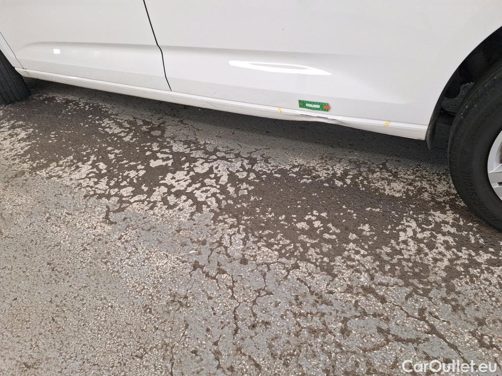  Volkswagen  Caddy VOLKSWAGEN  Cargo / 2021 / 4P / Fourgonnette 2.0 TDI 122ch DSG Maxi Business #5