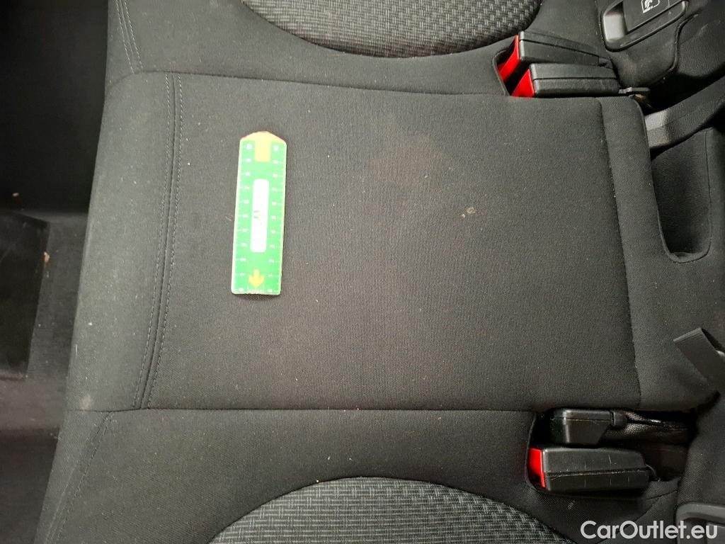  Bmw  X1 Série  sDrive16d Lounge 1.5 115CV BVA7 E6d #45