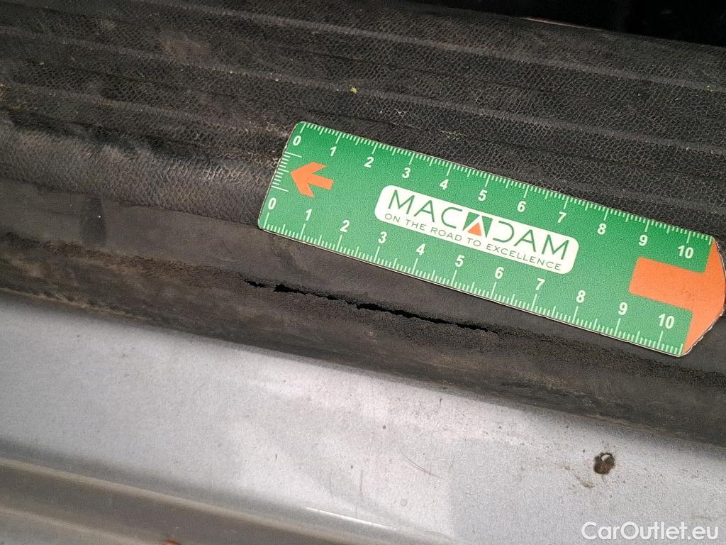  Citroen  C4  Berline Feel Pack 1.2 PureTech 130CV BVA8 6E #11