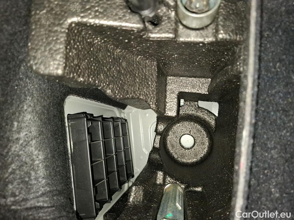  Bmw  X2 Série  sDrive 16d Lounge 1.5 115CV BVA7 E6d #1