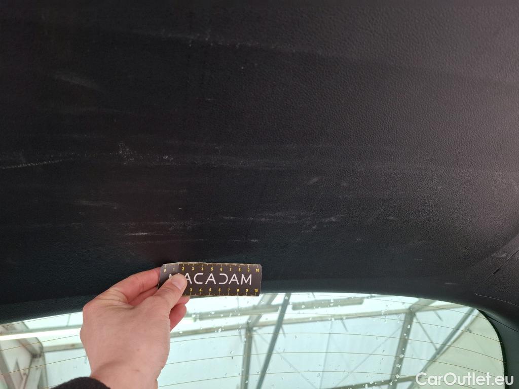  KIA  Sportage KIA  / 2021 / 5P / SUV 1.6 T-GDI 150 MHEV DCT7 DESIGN #17