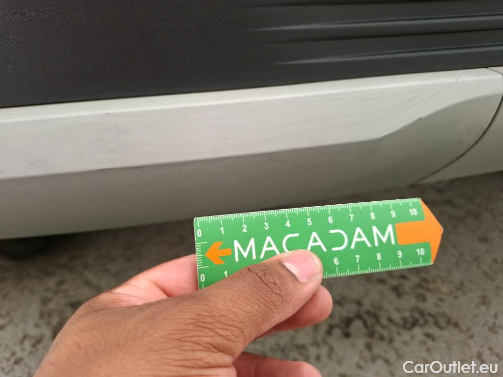  Hyundai  Konna HYUNDAI Kona / 2020 / 5P / SUV 1.0 T-GDI 120 MHEV 48V BUSINESS #106