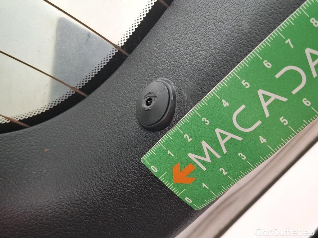  Hyundai  Konna HYUNDAI Kona / 2020 / 5P / SUV 1.0 T-GDI 120 MHEV 48V BUSINESS #96