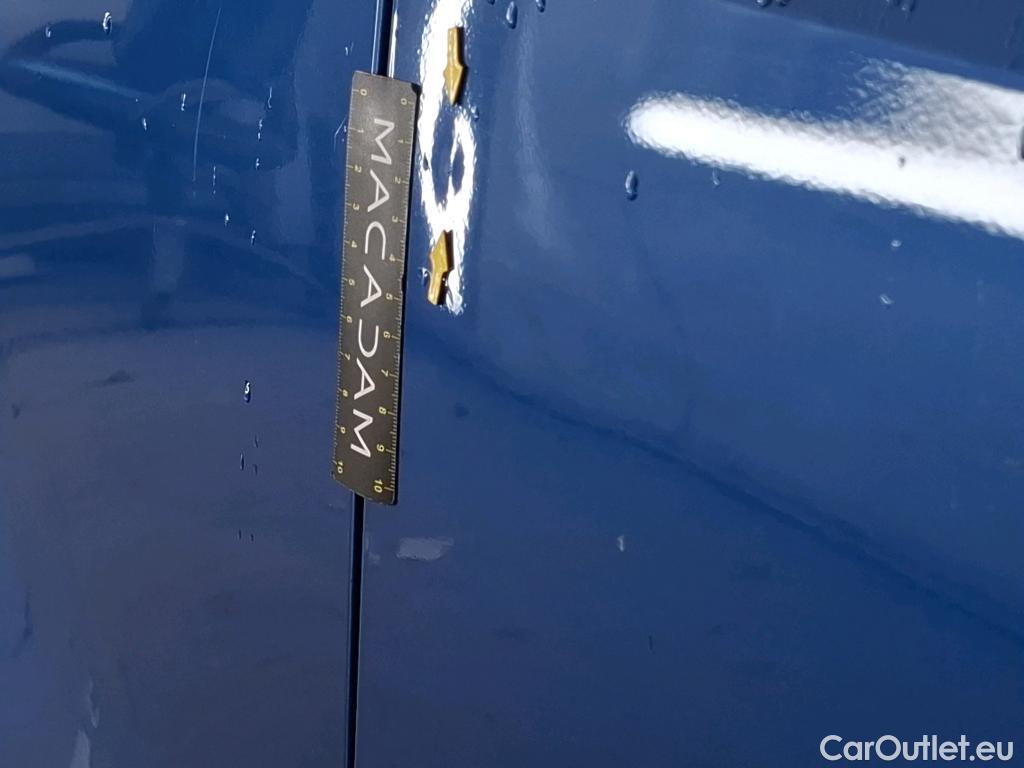  KIA  Sportage KIA  / 2021 / 5P / SUV 1.6 T-GDI 150 MHEV DCT7 DESIGN #20