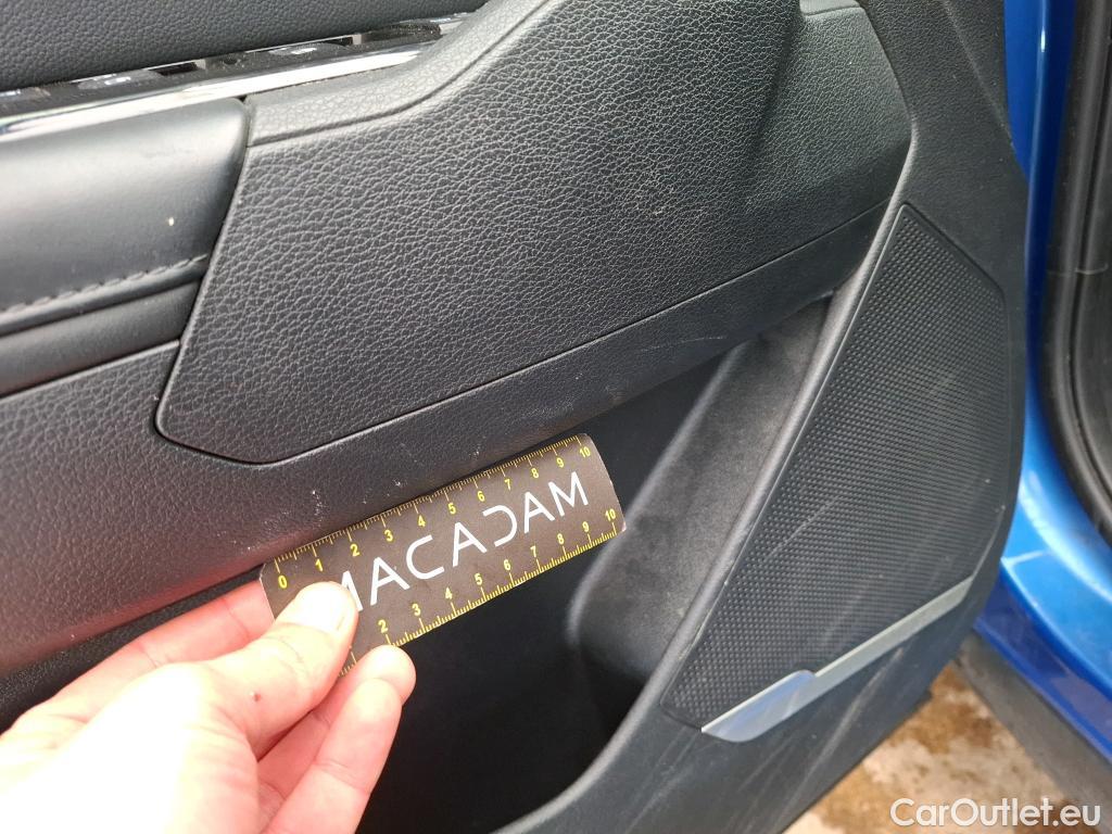  KIA  Sportage KIA  / 2021 / 5P / SUV 1.6 T-GDI 150 MHEV DCT7 DESIGN #11