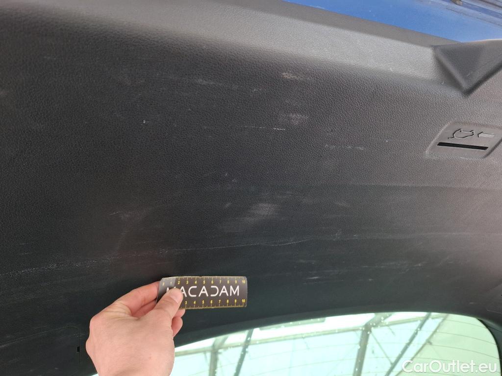  KIA  Sportage KIA  / 2021 / 5P / SUV 1.6 T-GDI 150 MHEV DCT7 DESIGN #16