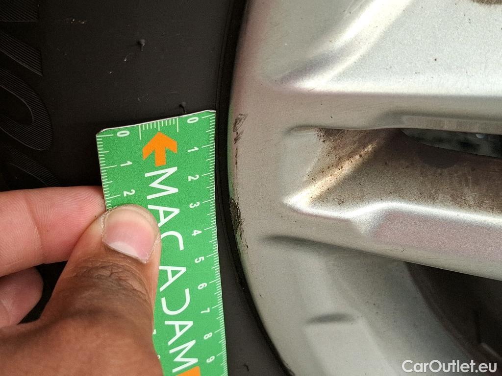  Hyundai  Konna HYUNDAI Kona / 2020 / 5P / SUV 1.0 T-GDI 120 MHEV 48V BUSINESS #52