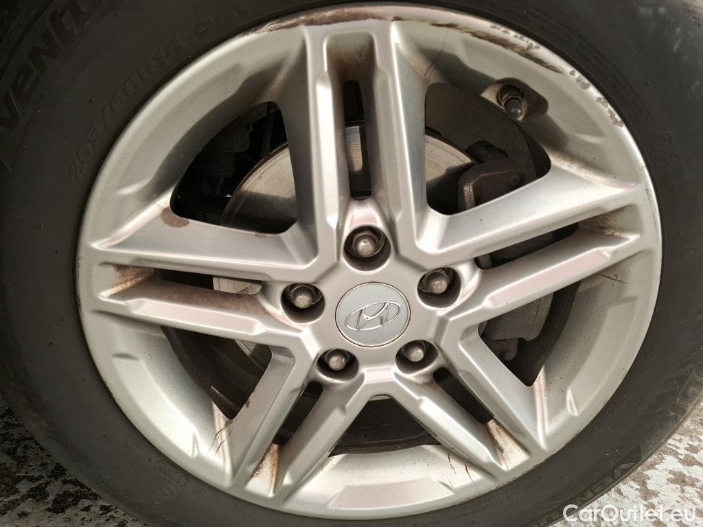  Hyundai  Konna HYUNDAI Kona / 2020 / 5P / SUV 1.0 T-GDI 120 MHEV 48V BUSINESS #47