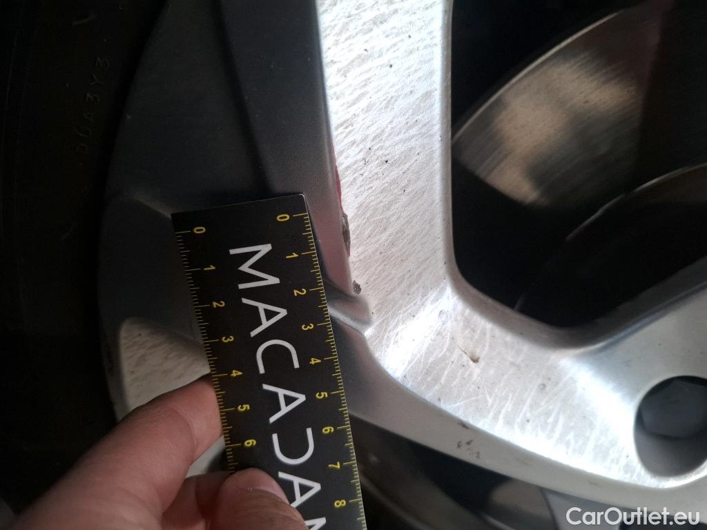  Citroen  C5 Aircross CITROEN  / 2018 / 5P / SUV Hybrid 225 ë-EAT8 Business #19