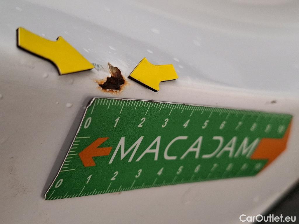  Hyundai  Konna HYUNDAI Kona / 2020 / 5P / SUV 1.0 T-GDI 120 MHEV 48V BUSINESS #34