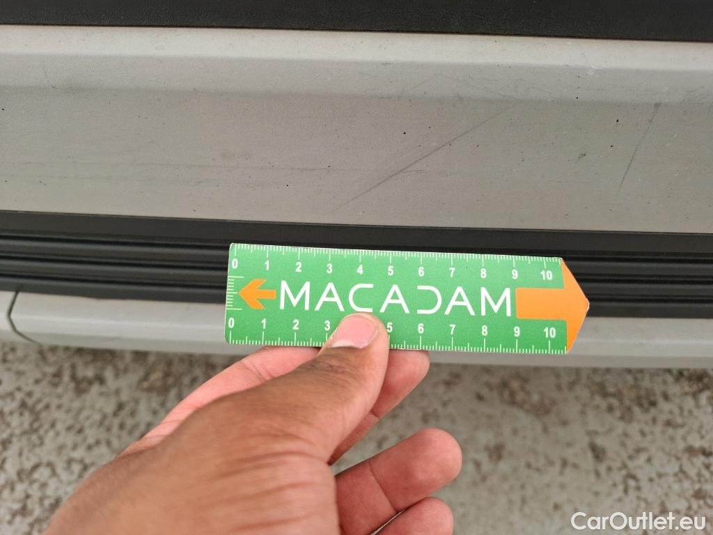  Hyundai  Konna HYUNDAI Kona / 2020 / 5P / SUV 1.0 T-GDI 120 MHEV 48V BUSINESS #104