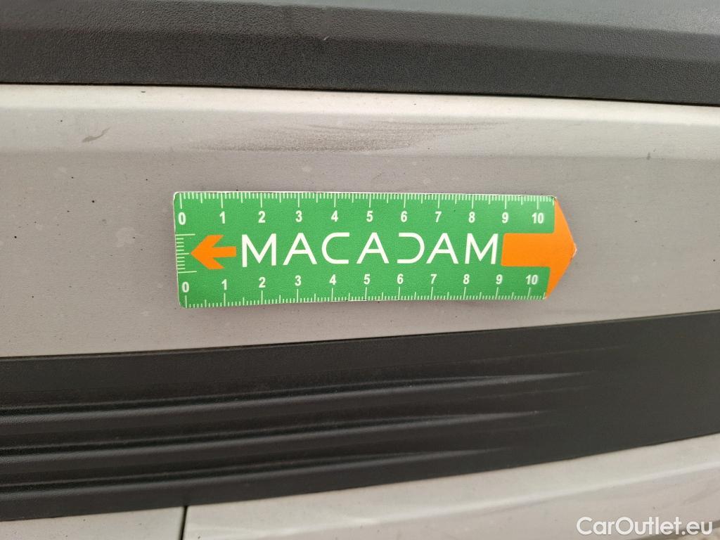  Hyundai  Konna HYUNDAI Kona / 2020 / 5P / SUV 1.0 T-GDI 120 MHEV 48V BUSINESS #102