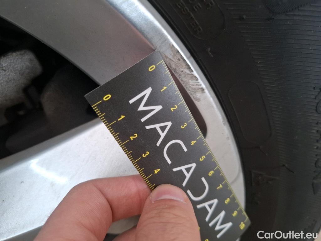  Citroen  C5 Aircross CITROEN  / 2018 / 5P / SUV Hybrid 225 ë-EAT8 Business #20